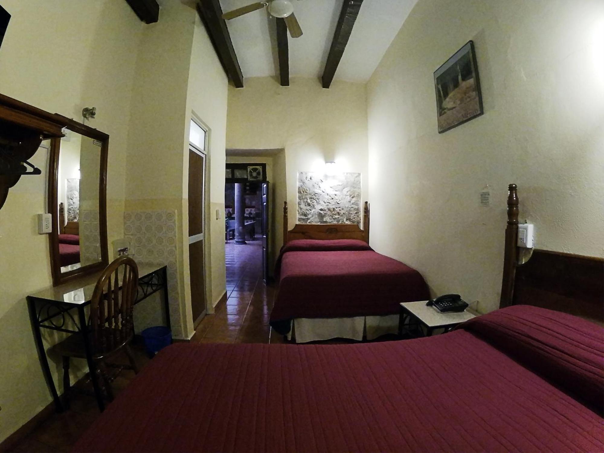 El Carmen 3*