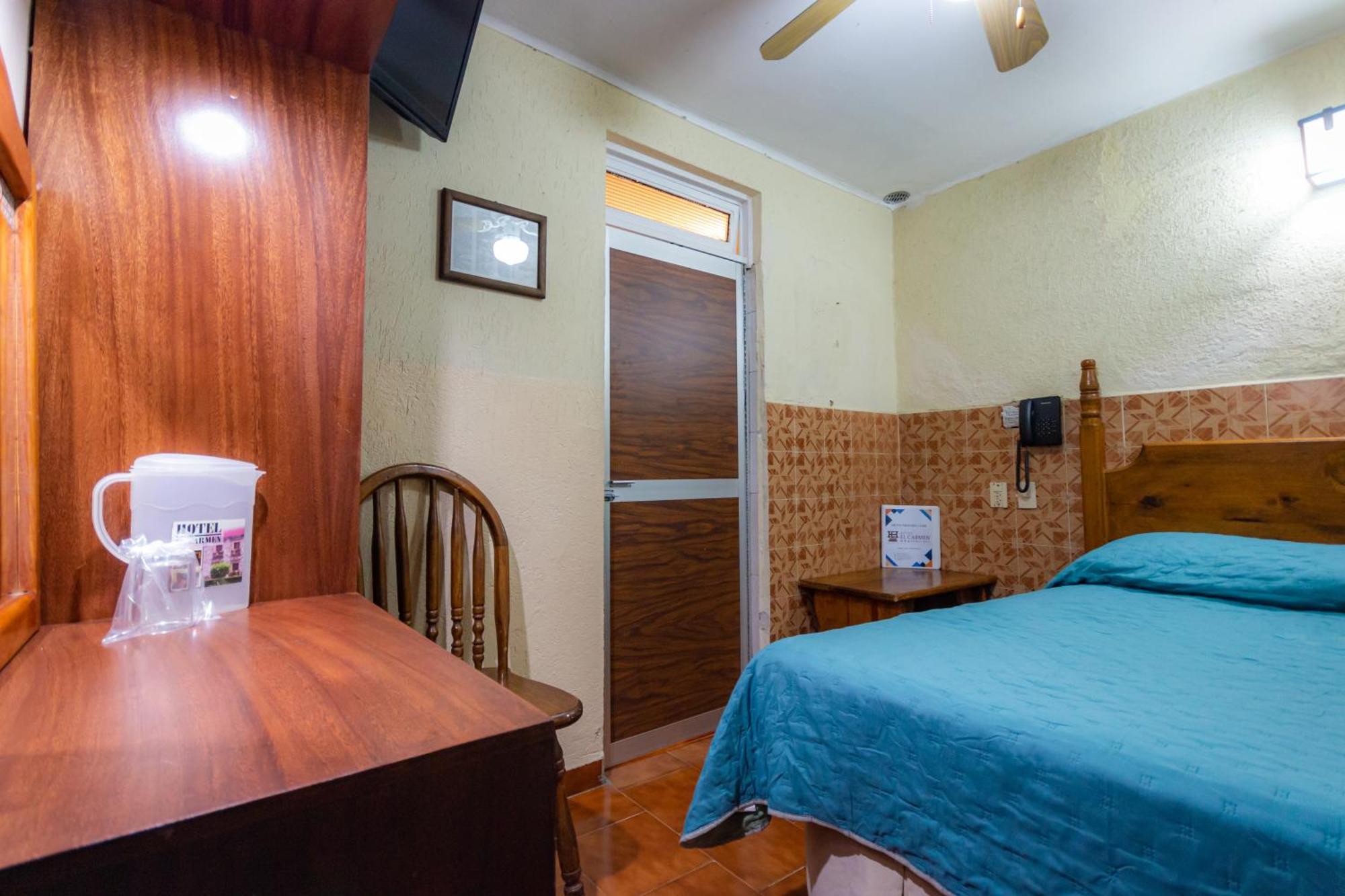 El Carmen Hotel